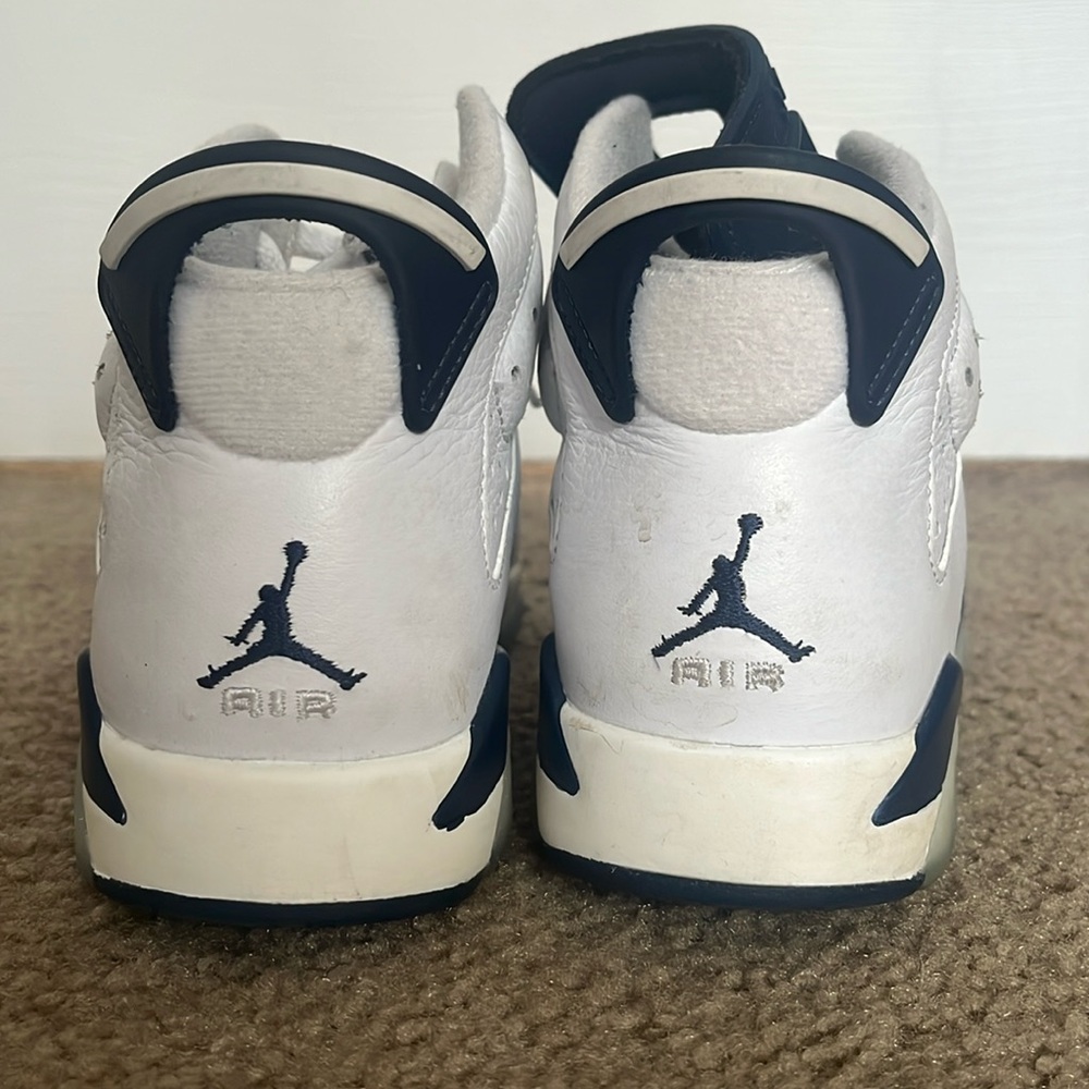 Navy and White Jordans
Size 6Y
Fits 6.5-7 women’s